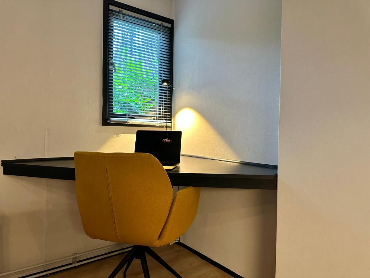 Gezellig Chalet Met 2 Slaapkamers Aan Bosrand Erm Kültér fotó